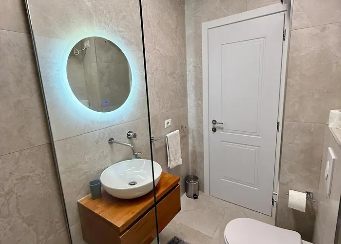 Proper 1 Apartment Tirana